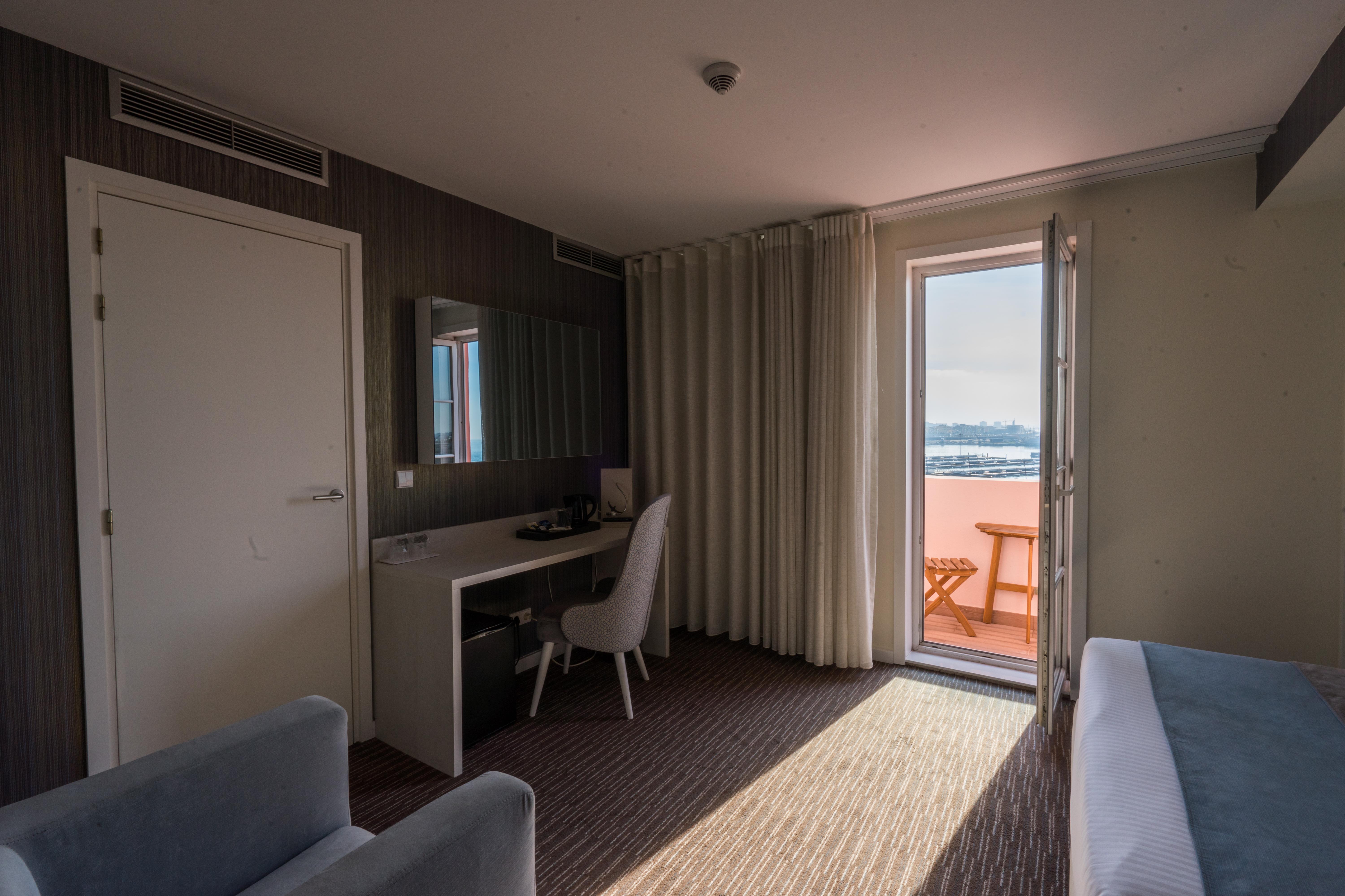 The One Grand Hotel Da Povoa - By Mhmb Hospitality Povoa de Varzim Exterior photo
